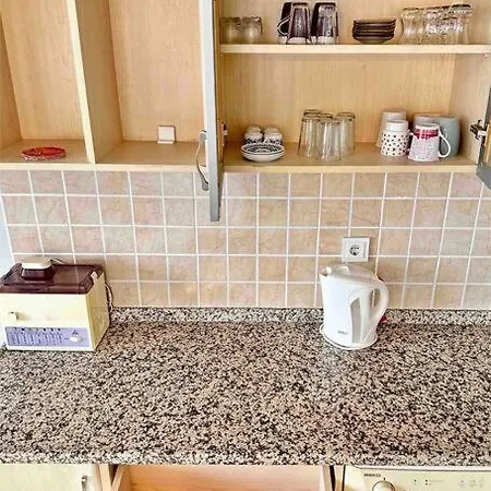 Merkezi Konum Denize Sifir 2+1 Ferah Tatil Eviniz Apartman