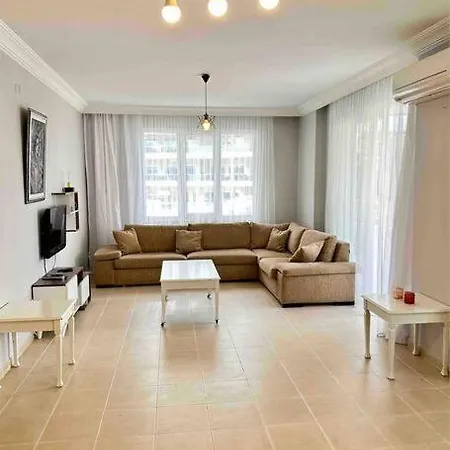 Merkezi Konum Denize Sifir 2+1 Ferah Tatil Eviniz