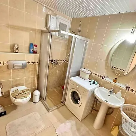 Merkezi Konum Denize Sifir 2+1 Ferah Tatil Eviniz Apartman *