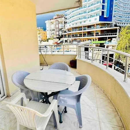 Merkezi Konum Denize Sifir 2+1 Ferah Tatil Eviniz
