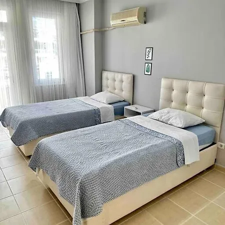 아파트 Merkezi Konum Denize Sifir 2+1 Ferah Tatil Eviniz *