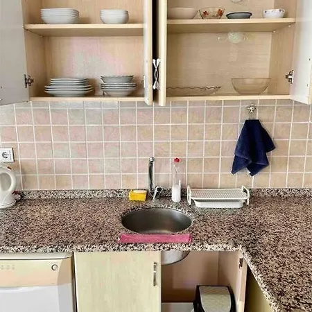아파트 Merkezi Konum Denize Sifir 2+1 Ferah Tatil Eviniz