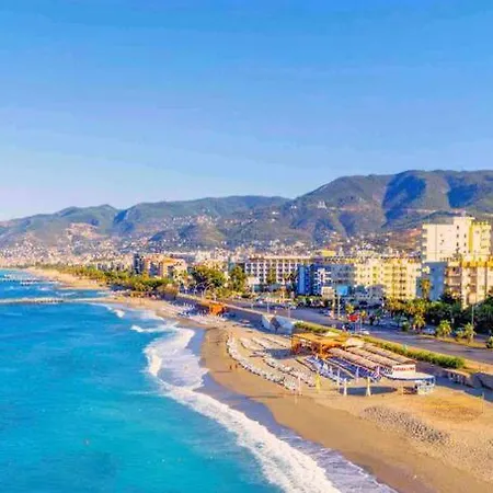 Merkezi Konum Denize Sifir 2+1 Ferah Tatil Eviniz Alanya