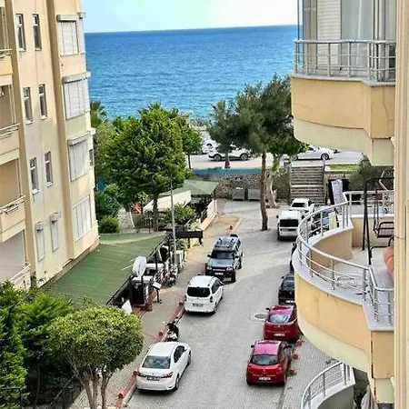 아파트 Merkezi Konum Denize Sifir 2+1 Ferah Tatil Eviniz *